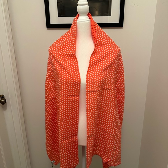 Vera Bradley Reversible Scarf NWT - Picture 4 of 8